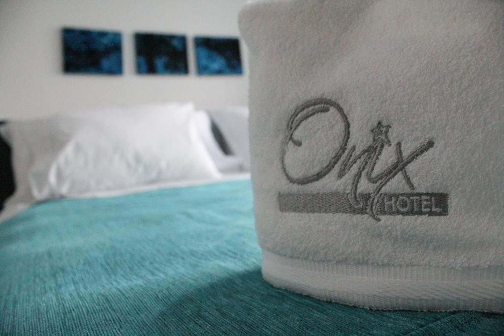 Onix Hotel sas Neiva  Habitación foto